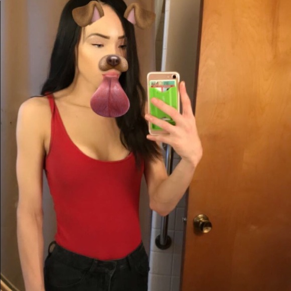 Meet your Posher Kianna - Picture 3 of 8